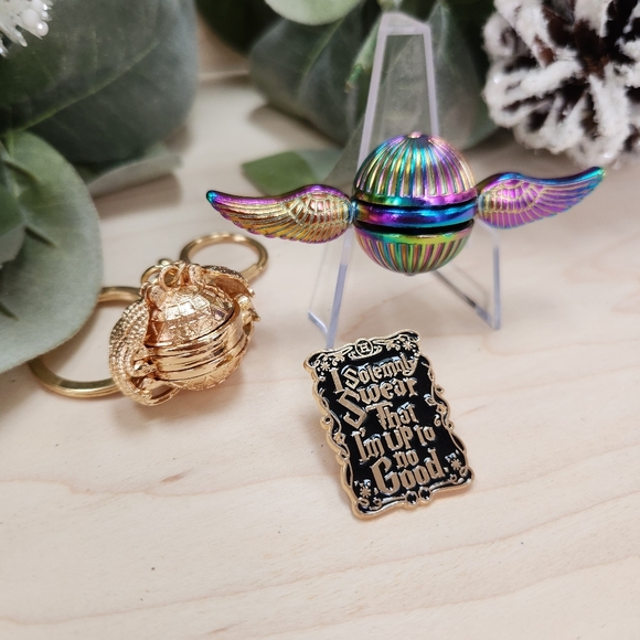 HP Inspired Gift Bundle - Picture 3 of 10